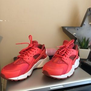 ⁉️NIKE SNEAKERS ⁉️